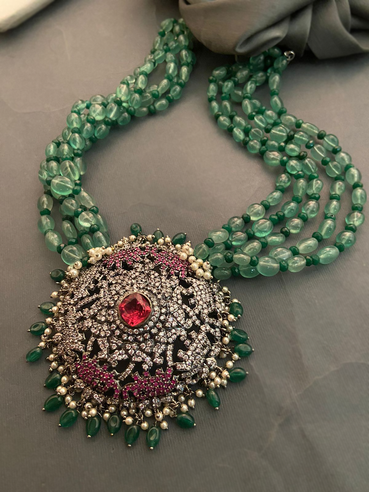 String Necklace in Green Quartz Beads with Cubic Zirconium Detailing