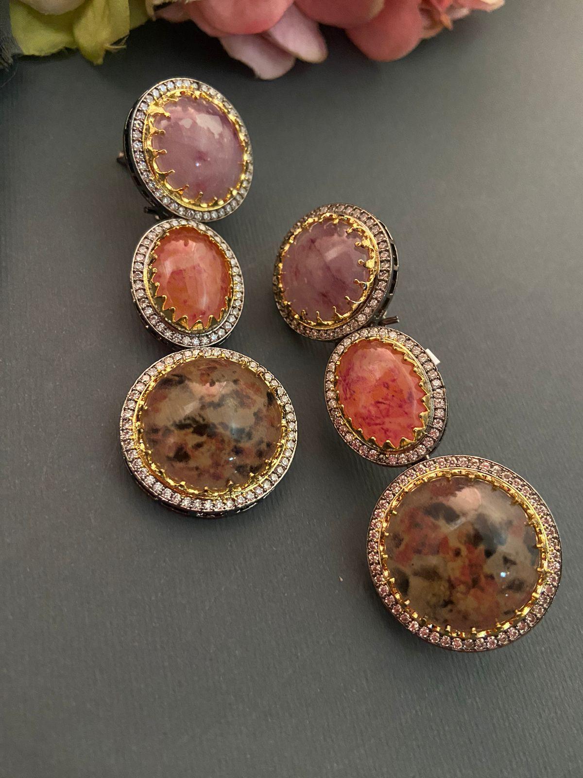 Pendientes de piedra de ágata coloreada