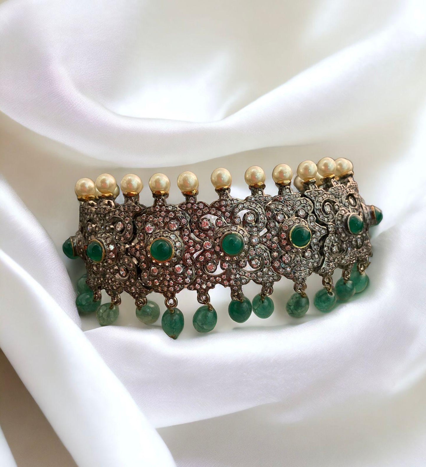 Green Onyx Stones Choker