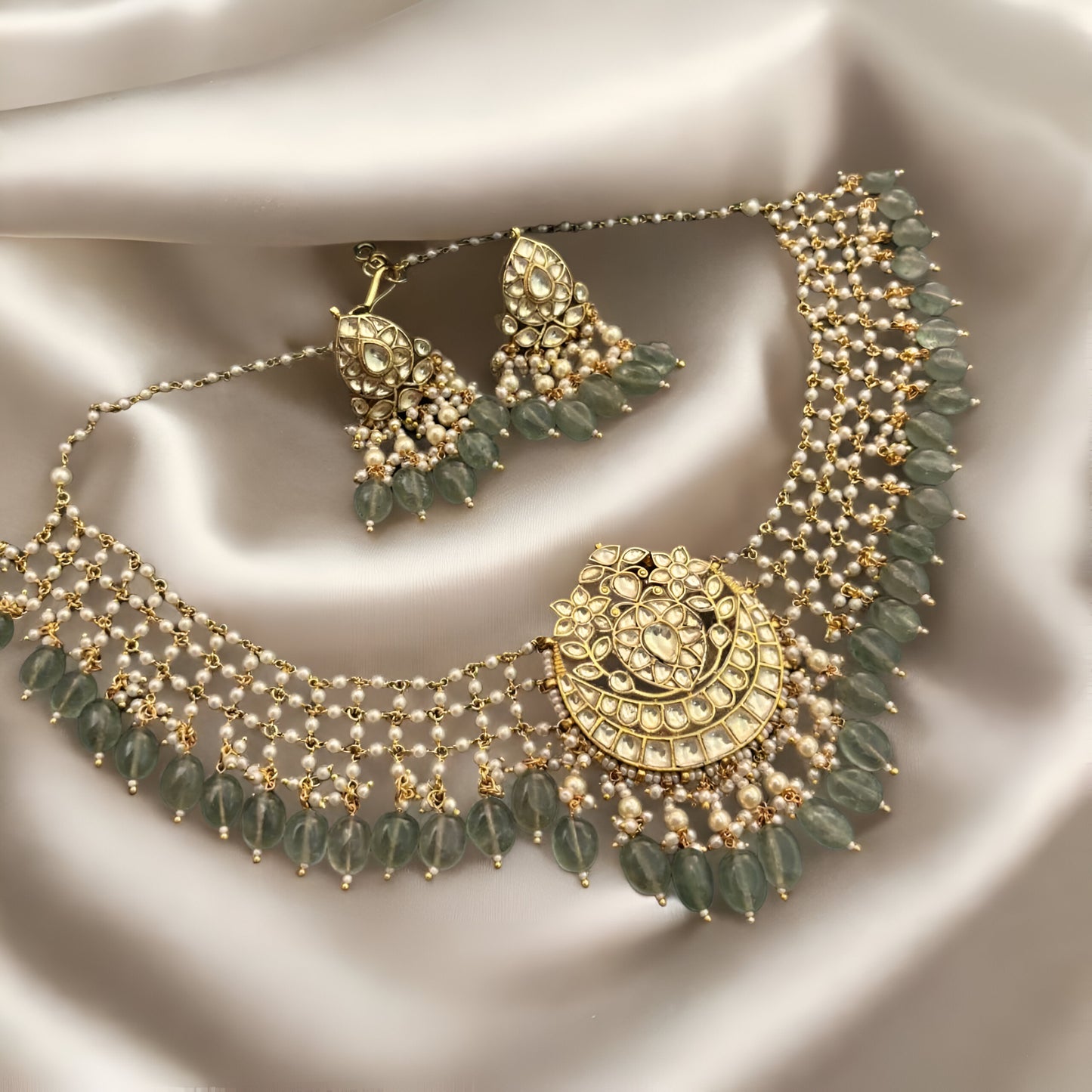 Kundan Crystal with Coloured Stone Detailing Necklace & Earrings
