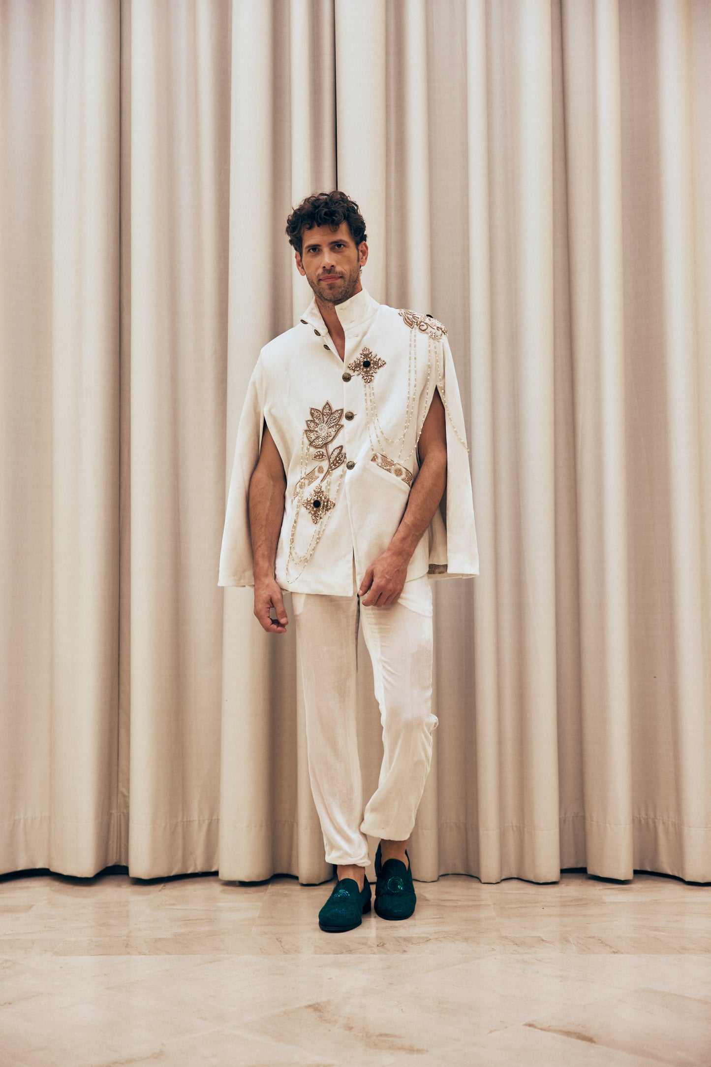 Men's White Velvet Cape Jacket and Trousers Set